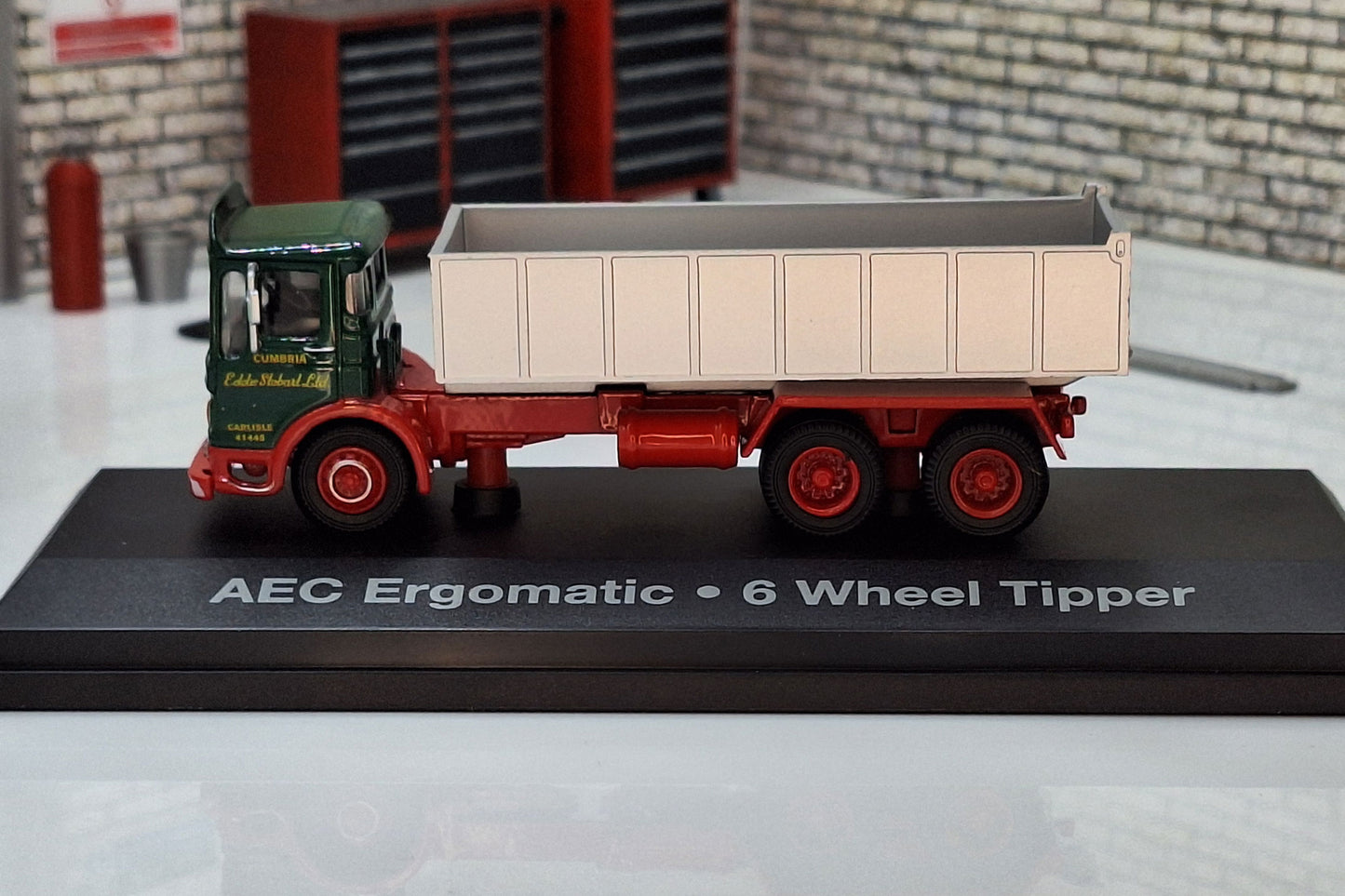 AEC Ergo Tipper Eddie Stobart Truck 1:76 Scale Model