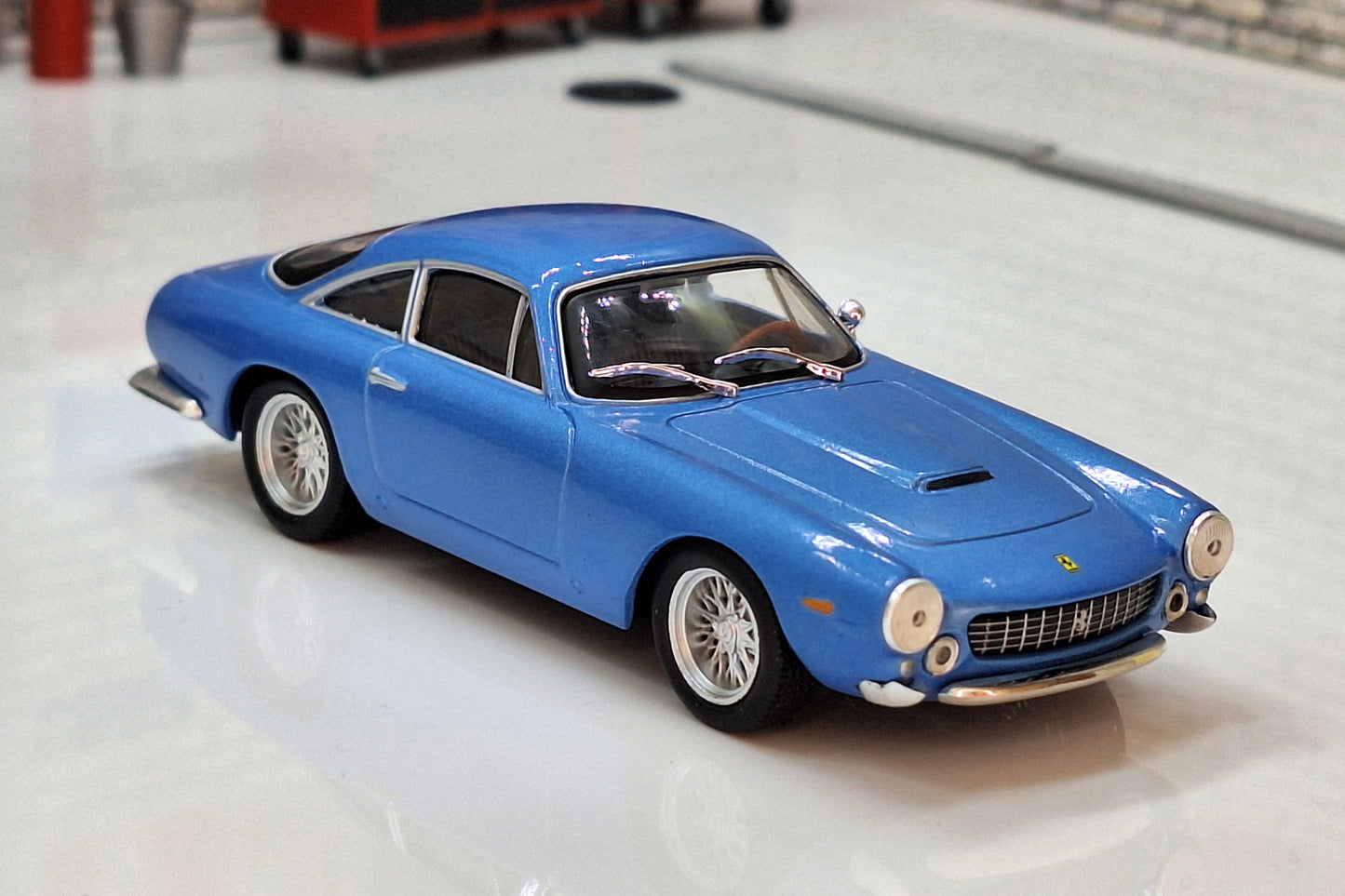 Ferrari 250 GT Berlinetta lusso 1962 Blue 1:43 Scale Model Cased