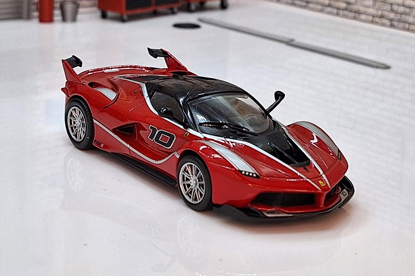 Ferrari FXX K 2014 - Red # 10 1:43 Scale Model Cased