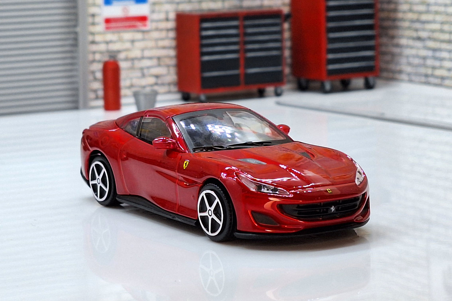 Ferrari Portofino RP 1:43 Scale Car