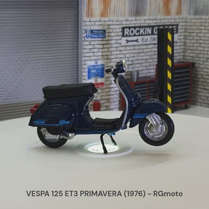 Vespa 125 ET3 Primavera 1976 1:18 Scale Scooter