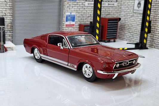 1967 FORD MUSTANG GT Red 1:24 Scale Car