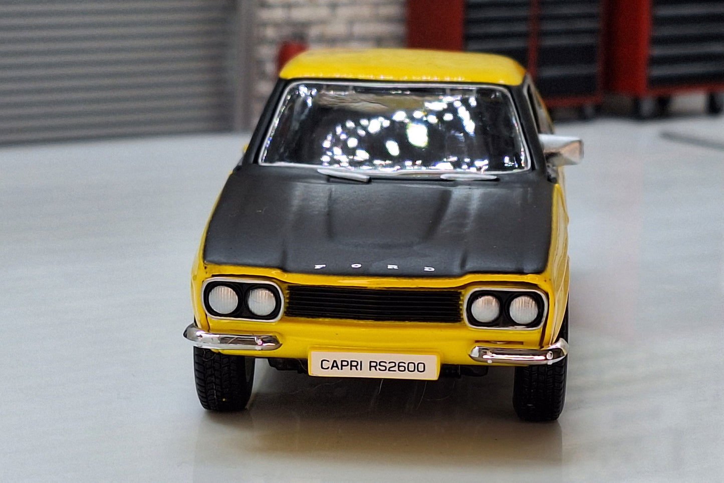 Street Classics 1970 Ford Capri Rs2600  1:32 Scale