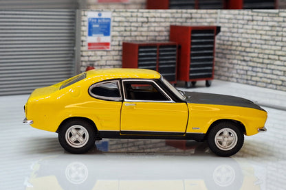 Street Classics 1970 Ford Capri Rs2600  1:32 Scale