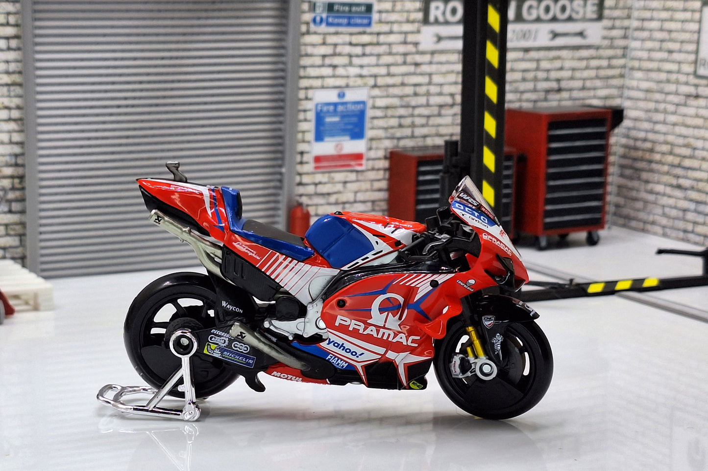 2021 Ducati Pramac Racing (#5 Zarco) 1:18 Scale