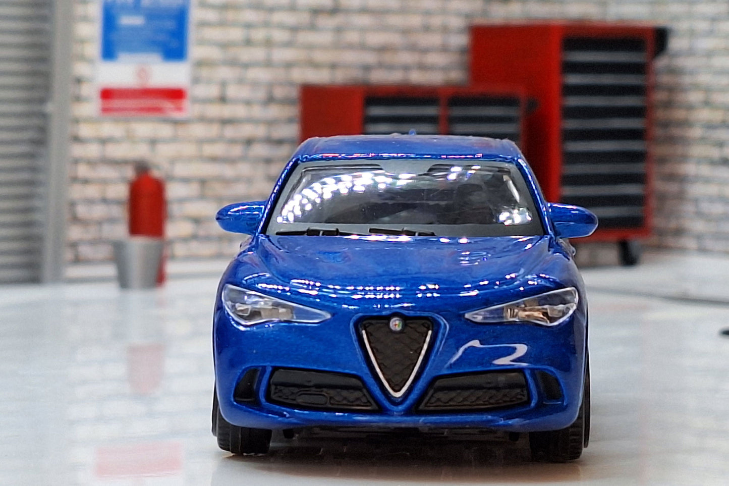 Alfa Romeo Stelvio - Blue 1:43 Scale Bburago