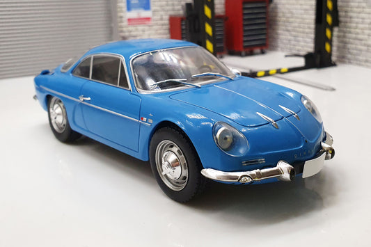 Alpine Renault Dinalpine 1972 - Blue 1:24 Scale Car