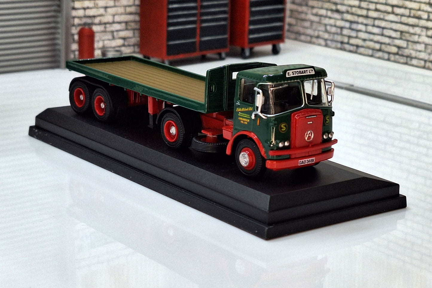 Atkinson Borderer with flatbed trailer Eddie Stobart Truck 1:76 Scale Model