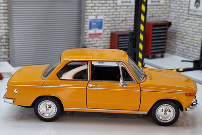 BMW 2002 Ti - Orange 1:24 Scale Car Model