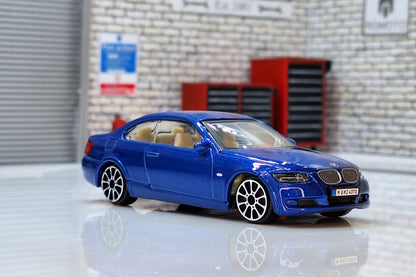 BMW 335i 2008 Blue  1:43 Scale Bburago