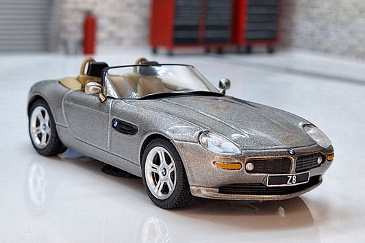 BMW Z8 1:43 Scale