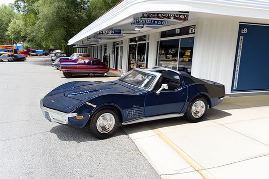 Chevrolet Corvette Blue 1:24 Scale Model Car 1970