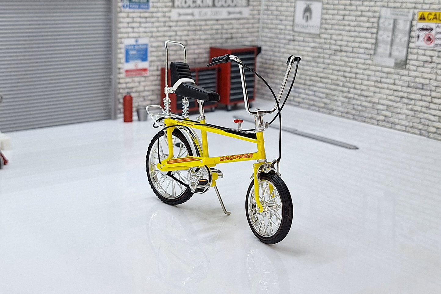 Raleigh Chopper Bicycle Fizzy Yellow MK2  1:12 Scale