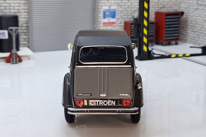 Citroen Charleston 2CV 1982 - Grey 1:24 Scale