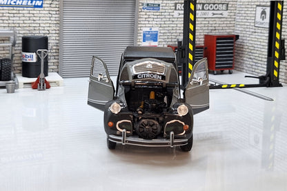 Citroen Charleston 2CV 1982 - Grey 1:24 Scale