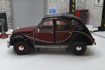 Citroen Charleston 2CV 1982 - Burgundy/Black 1:24 Scale