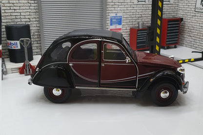 Citroen Charleston 2CV 1982 - Burgundy/Black 1:24 Scale