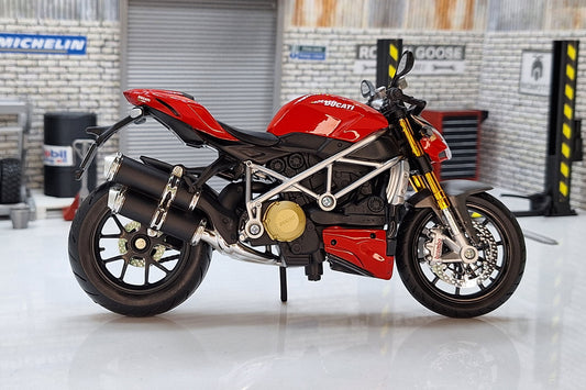 DUCATI STREETFIGHTER S 1:12 Scale Motorcycle