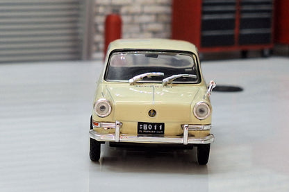 BMW De Carlo 700  1960 1:43 Scale Model