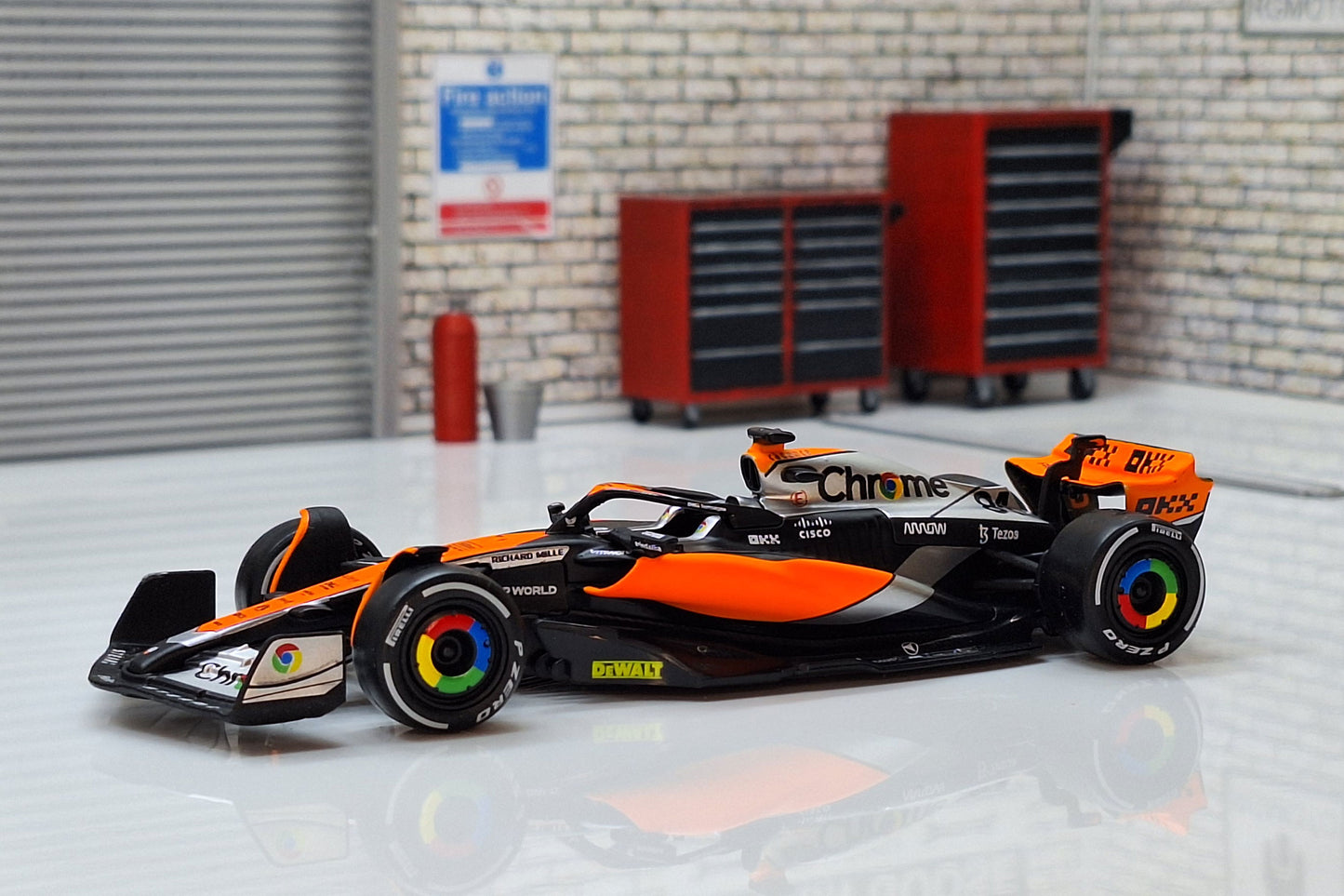 F1 MCLAREN MCL60 2023 Plastri 2023 Formula 1  1:43 Scale Car #81