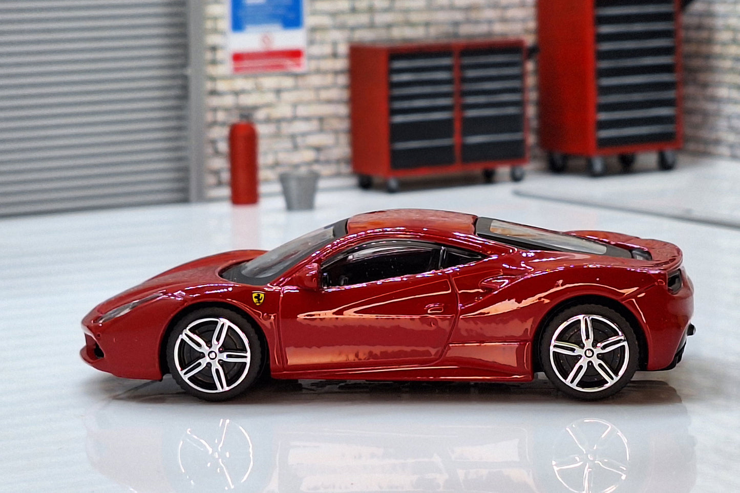 Ferrari 488 GTB RP 1:43 Scale Car