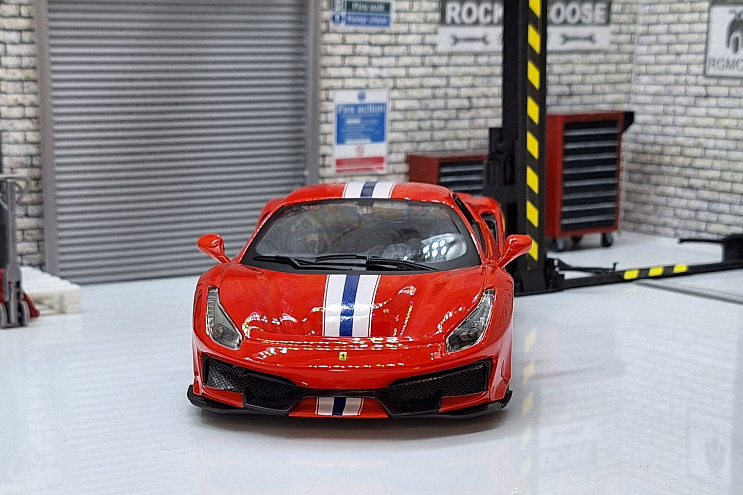 Ferrari 488 Pista 1:24 Scale Car Model