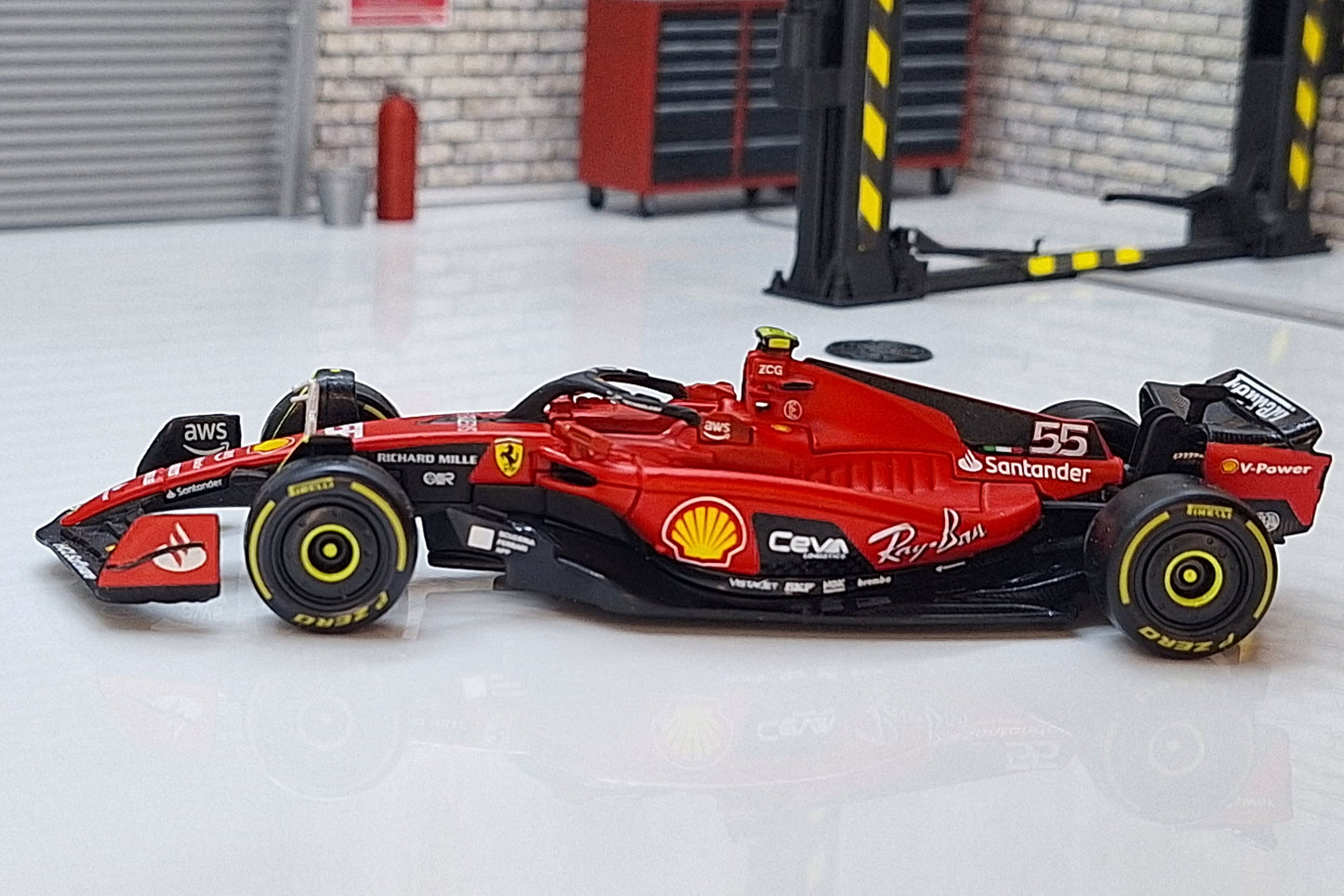 Ferrari F1 Formula 1 Car Carlos Sainz #55 2023 1:43 Scale Car