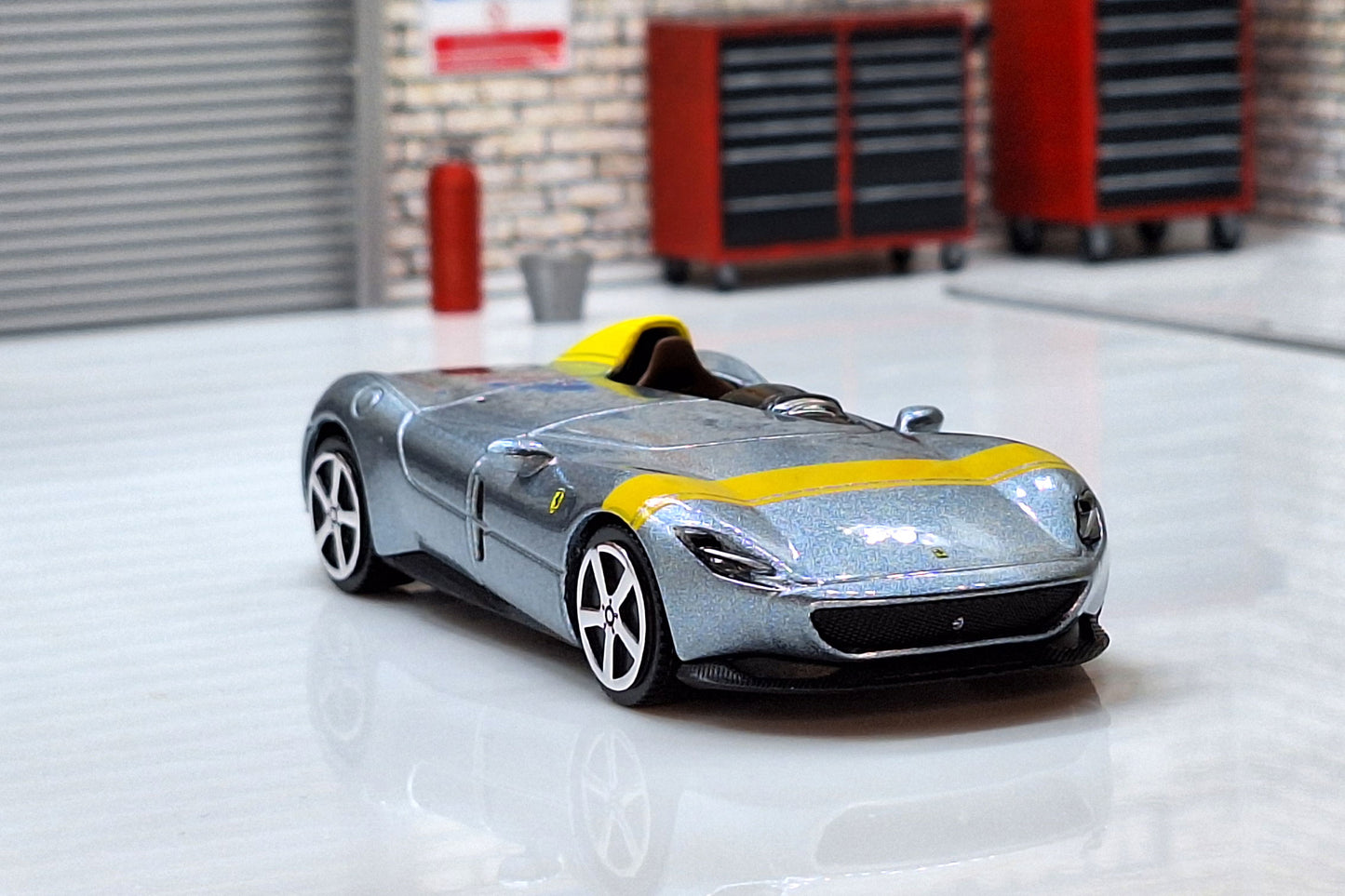 Ferrari Monza RP 1:43 Scale Car