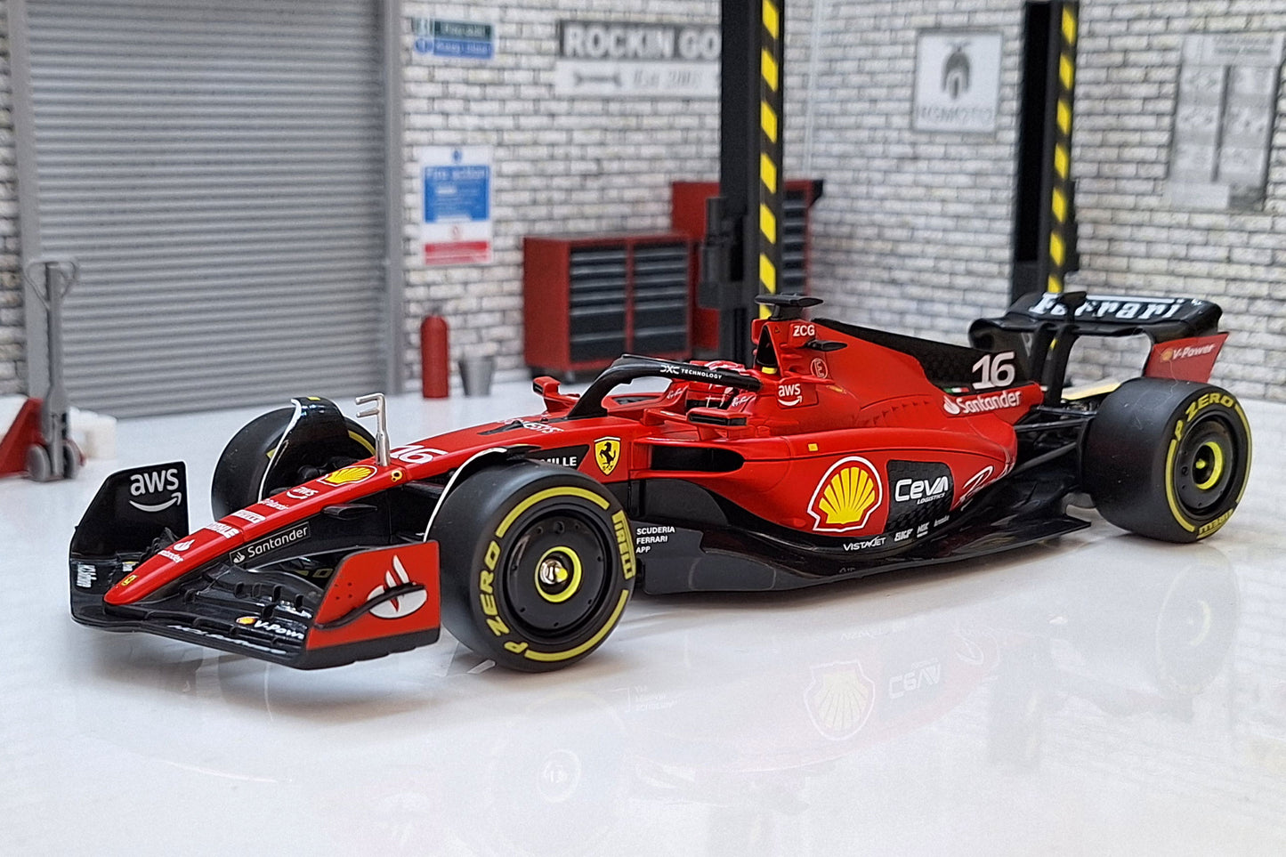 Ferrari F1 Formula 1 Car Charles Leclerc #16  2023 1:24 Scale Car Cased