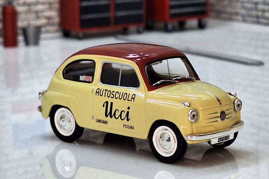 Fiat 600 - Driving School Autoscuola Ucci - 1955 1:43 Scale Cased