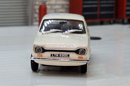 Ford Escort 1300XL MK1 1968 White 1:43 Scale RHD