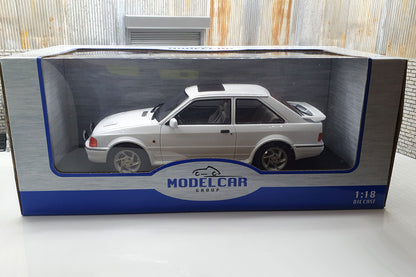 Ford Escort RS Turbo S2, White 1990 1:18 Scale Car Model MCG Deluxe Series