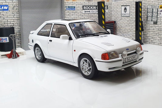 Ford Escort RS Turbo S2, White 1990 1:18 Scale Car Model MCG Deluxe Series