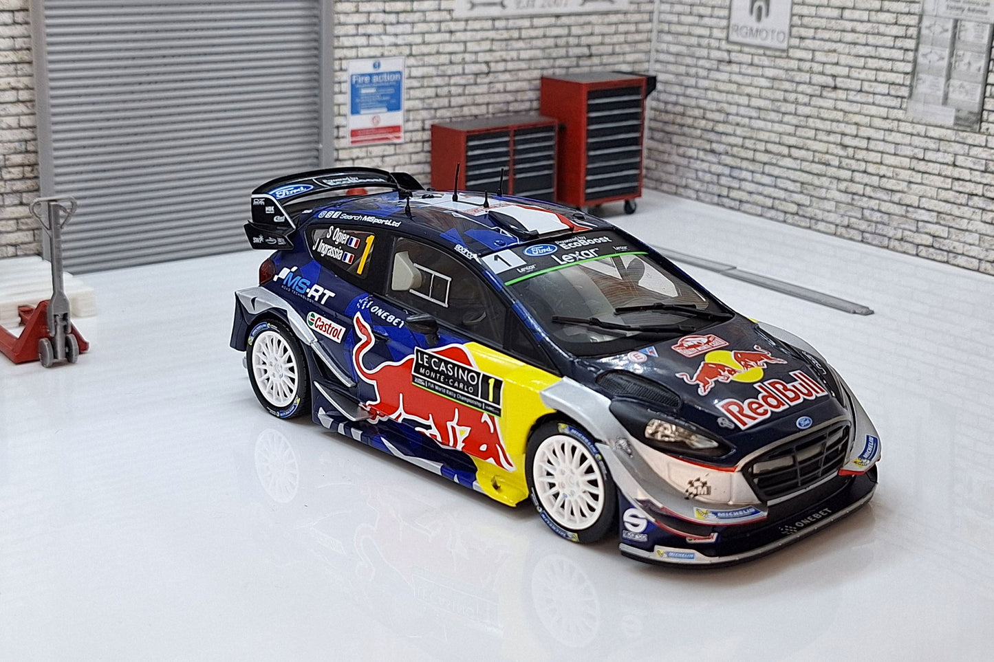 Ford Fiesta WRC - Sebastien Ogier RMC 2017  1:24 Scale