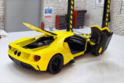 Ford GT Yellow 2017 1:24 Scale Car