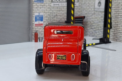 Ford Model A 1929 - Red 1:24 Scale