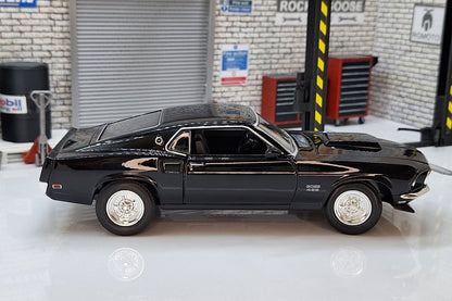 Ford Mustang Boss 429, black, 1969 1:24 Scale Car