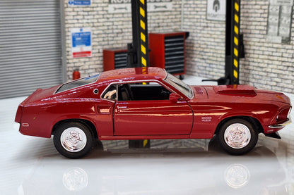 Ford Mustang Boss 429, Red, 1969 1:24 Scale Car