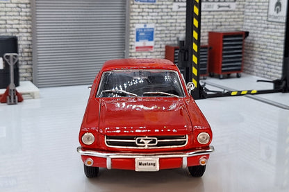 Ford Mustang Coupe 1964 Red 1:24 Scale Car