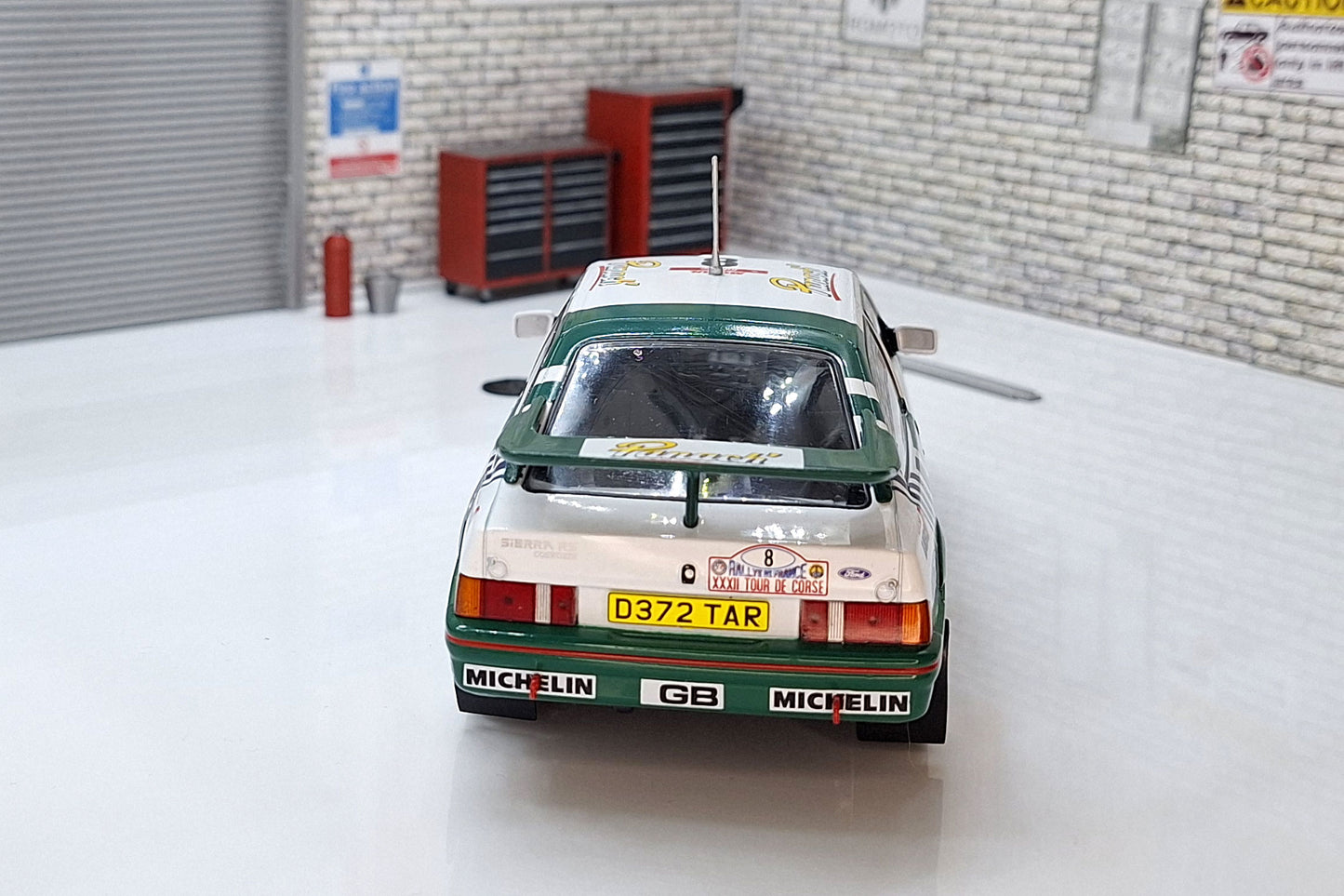 Ford Sierra Cosworth (1988) Didier Auriol - 1:24th Rally 1:24 Scale