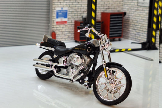 Harley Davidson FXSTD Softail Deuce 2000 Black 1:18 Scale
