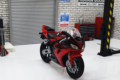 Honda CBR1000RR FireBlade 1:18 Scale Motorcycle