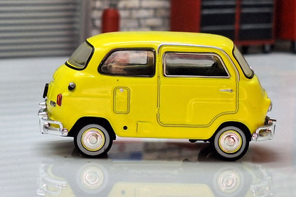 Iama Joseso Argentina Yellow Van 1:43 Scale Model 1959