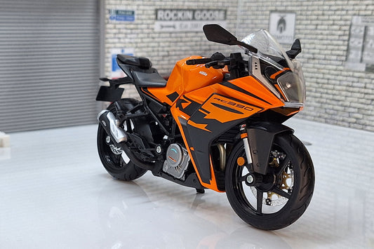 KTM RC 390 Orange/Black 1:12 Scale Motorcycle