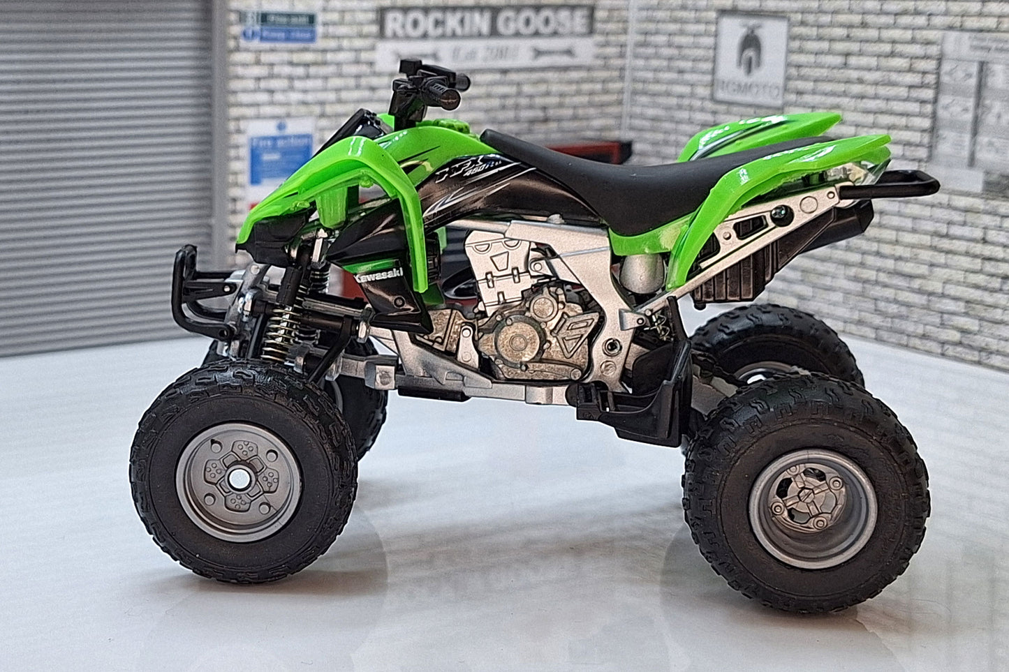 Kawasaki KFX 450 R Green Quad Bike 1:12 Scale