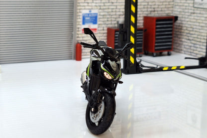 Kawasaki Z1000R Black 1:18 Scale