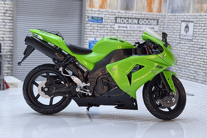 KAWASAKI Ninja ZX-10R Green Newray 1:12 Scale