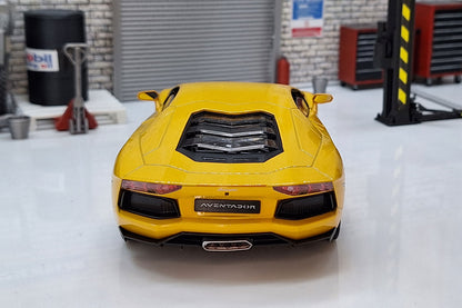 Lamborghini Aventador LP700-4 1:24 Scale