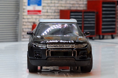 Land Rover LRX (Evoque) 2010 - Black1:43 Scale Bburago