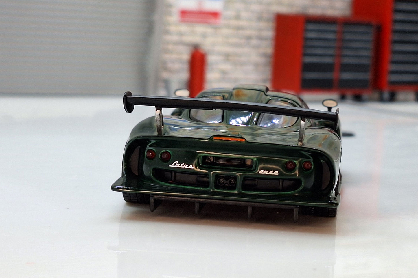 Lotus Elise GT1 1997 Cased 1:43 Scale